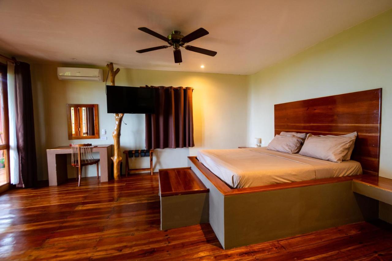 Nakabalo Guesthouse & Restaurant Siquijor Kültér fotó